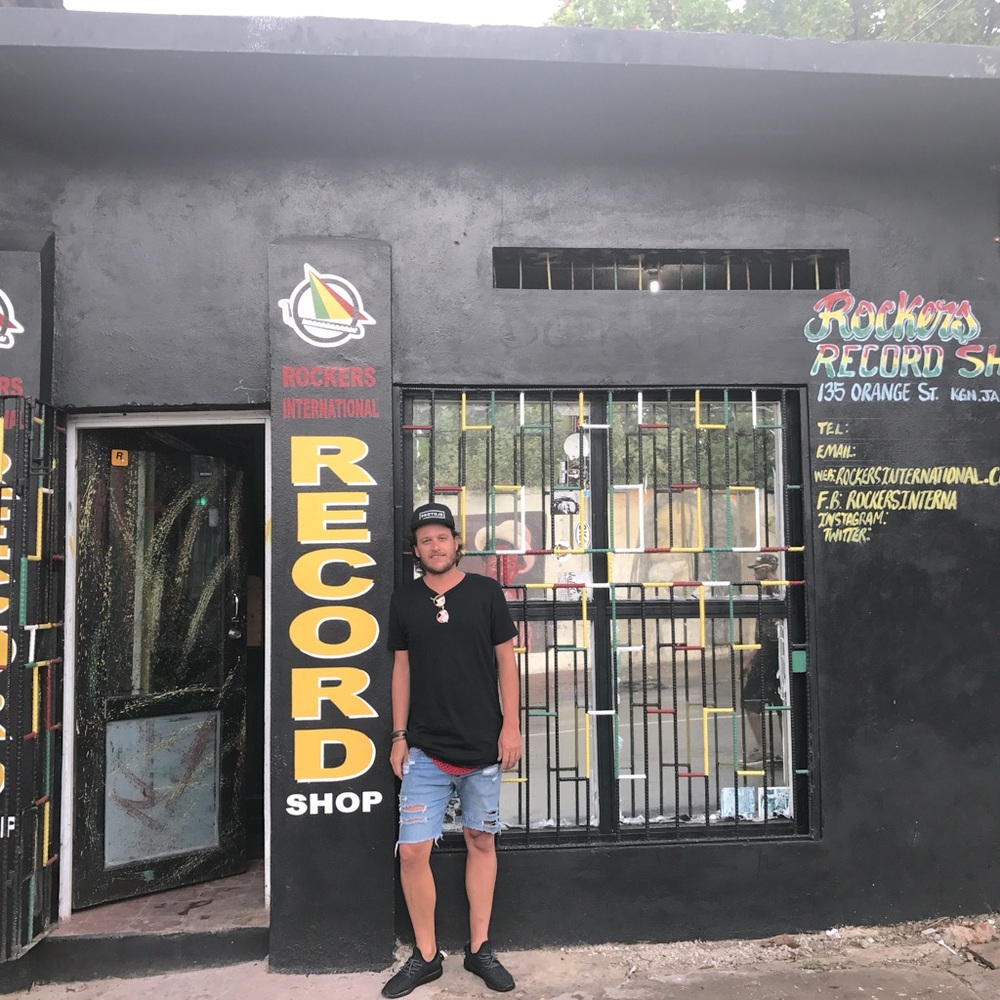 Meet your Posher, Micolaus